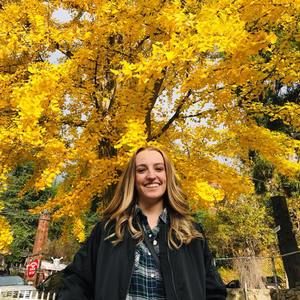 Meet your Posher, Jena kay